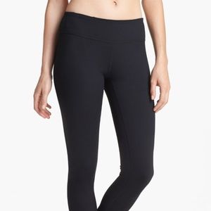 zella live in leggings // size medium